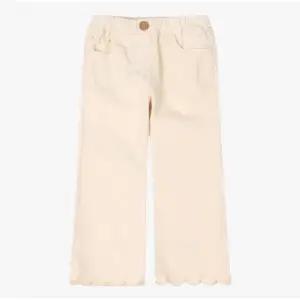 [롯데백화점]치크 코듀로이 부츠컷 밑단 스칼럽 바지 CKTC24T1G