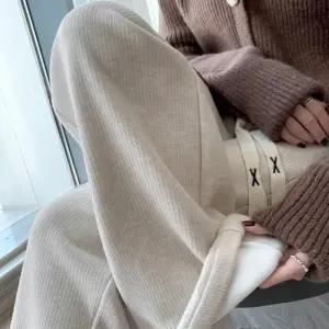 mfnc030067 - 스웨이드 기모 코듀로이 밴딩 팬츠 로이바지 여성바지 와이드핏