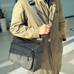 남자 대학생 무지 크로스백 데일리 여행용 메신저 가방