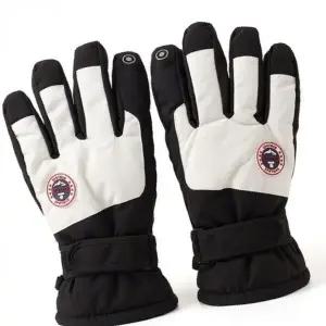 [콩심팥심]남성용 스마트폰 윈터 장갑 겨울터치 군인용