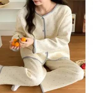 여성파자마 파자마세트 포근 도트패턴 홈웨어 파자마 겨울 누빔