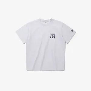 [갤러리아] 뉴에라키즈 MLB 뉴욕 양키스 하프톤 티셔츠 (15161505)