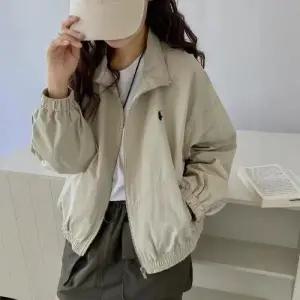 여친 가을 바람막이 점퍼 잠바 집업 쇼트 코트 조랑말 자수 차이나 톱 BE3