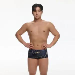 아레나 2026 남자 선수용 숏사각 수영복 N66848 유행