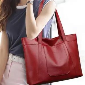 넉넉한 내부 설계 데일리 토트백 수납형 6SS