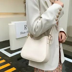 크로스백 아이보리 레더 가죽크로스백 하프 가죽가방 가죽숄더백 가죽크로스백