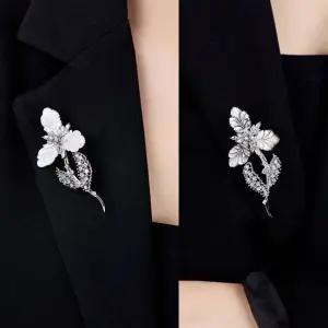 시후주얼리 시뮬럿다이아 큰 꽃송이 브로치 CY135C 고급브로치 귀여운브로치 꽃브로치