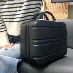 14인치 미니 캐리어 가벼운 출국용 카본 매트블랙 미니트렁크 레디백 미니캐리어