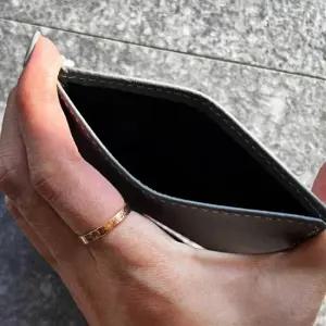 슬림한 포켓 카드지갑 그레이 카드홀더 카드지갑 카드홀더 교통카드지갑