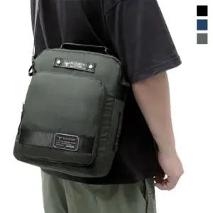 넉넉한 수납력 가벼운 캐주얼 크로스백 깔끔한 디자인 미니크로스백 남자크로스백