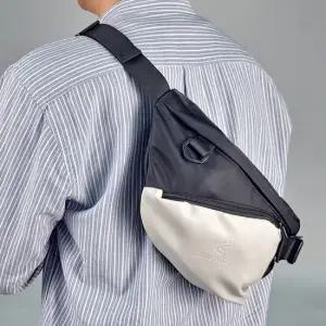 모노톤 컬러 남녀공용 바디크로스백 캐주얼 힙색 벨트백 웨이스트백 힙백 남자힙색