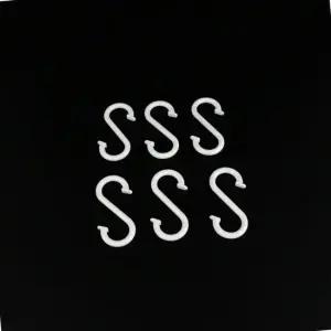 주방 욕실 사무실 플라스틱 S 고리후크 흡착판 귀여운후크 모자정리걸이 모자부착형