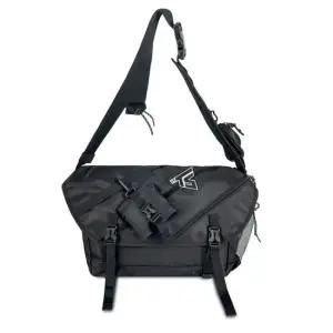 패션 크로스백 인기 남자 가방 신상 데일리 숄더백 미니크로스백 남성숄더백 데일리백