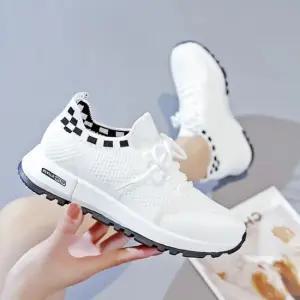 통기성 러닝 조깅 운동화 심플한 데일리 니트 워킹화 여성운동화 플랫슈즈 슬립온 단화