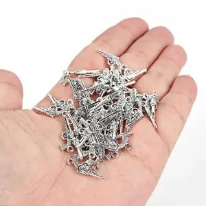 키링 목걸이 부자재 실버 리볼버 펜던트 액세서리 실버리볼버 모양펜던트 실버