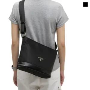 캐주얼 크로스백 가볍고 깔끔한 생활방수 데일리 가방 크로스백 여성 크로스백 남성