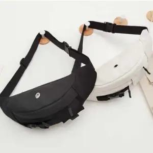 가방 허리가방 허리색 패션 웨이스트백 슬링백가방