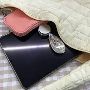 퀄팅 QRM549F9 크로스 보부상가방 아이보리 제니가방 크로스백