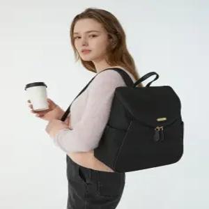 닥스 액세서리 여성 24FW [스테디셀러] 블랙 로고장식 가죽 백팩 WCBA4F693BK