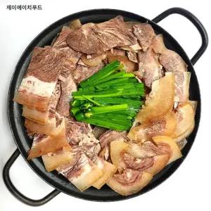 한우 소머리수육 소머리고기 슬라이스 1kg x 2개 (2차커팅O/사골육수 제공)