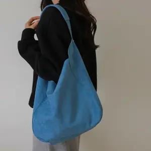 [시크폭스] 클램 신세틱 스웨이드 숄더백_54BA1204