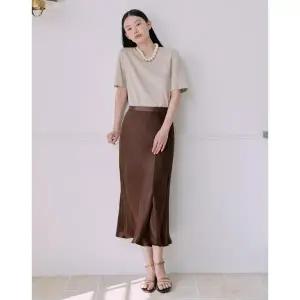 더엣지 아세테이트 슬릿 스커트 1095473