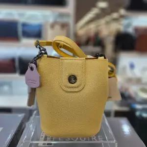 에스콰이아 HC12 여성 가죽 미니 크로스백 에스콰이아 여성 가죽 미니 핸드폰 가방 EO