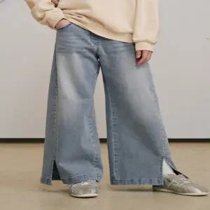 [대구백화점] [블루테일]블루 절개 데님팬츠(AAA2PT01BU )