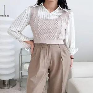 39 XO70EK45 여성 마카롱 스퀘어 브이니트베스트