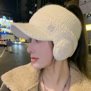 여성 H이니셜 골프 등산 조깅 귀달이 방한 모자