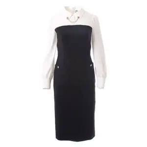 배색포인트 카라넥 원피스 J244MSE9031191287