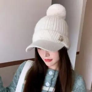 여자 방울D 니트 모자 겨울 골프 방한 등산