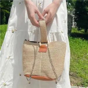 [패션] 바스켓백 미니 체인 라탄 가방 크로스 아이보리