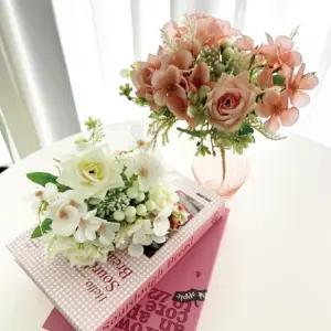 덥석덥석 가짜꽃 조화 웨딩플라워 러블리 꽃다발 플라워 이벤트 기념일 감성