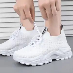 발편한 니트 소재 고급스런 디자인 여성 어글리 신발 스니커즈뮬 발편한운동화