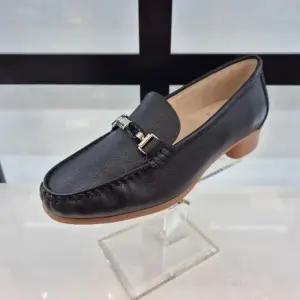 [엘칸토]엘칸토 HC11 소가죽 여성로퍼 P1X0U5T1319 (46344607)