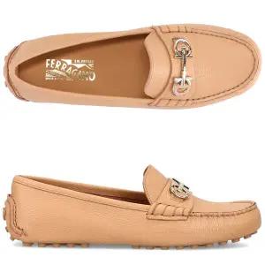 [페라가모] 간치니 ODILIA 1 AMARETTI 757925 여성 로퍼 드라이빙슈즈