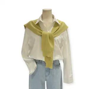 [롯데백화점]트위 니트 숄 카라 셔츠 세트 TOBDFNB006