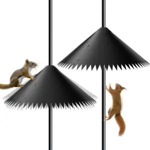 버드 피더 폴 아웃사이드 마운트 스토퍼 및 아웃도어 셰퍼드 후크를 위한 하우스 가드 2팩 와이드 다람쥐