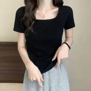 멋스러운 U넥 반팔 티셔츠 여자 여성 여름 레이어드