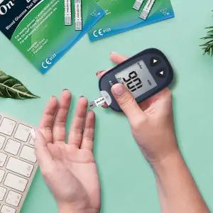 온콜 엑스트라 혈당측정기 +시험지100매+침100+솜100