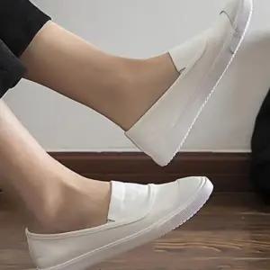 경량 여성 심플 단화 디자인 베이직 스니커즈