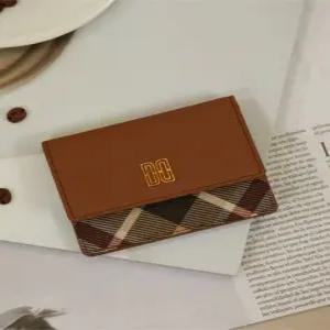 닥스 액세서리 여성 24FW [스테디셀러] 브라운 체크배색 소가죽 카드지갑 WCWA4F788W2