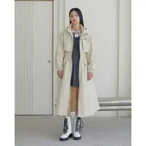 [에고이스트](대전신세계)소매 러플 디테일 허리 밴딩 집업 코트 (ER1WC260)