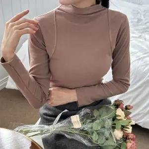 코닐 UU60XZ83 패치 숄더절개 폴라티 SD-240930