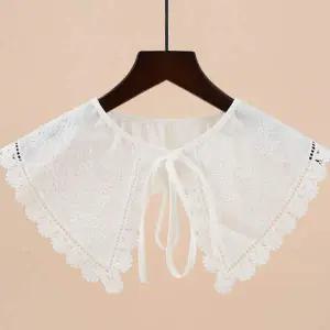 플라워 레이스 패턴 넥카라 OSM-1006186