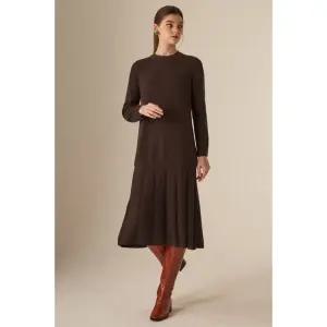 [요이츠] 라운드 밑단 플리츠 롱 니트 원피스_YG10WRWOP01