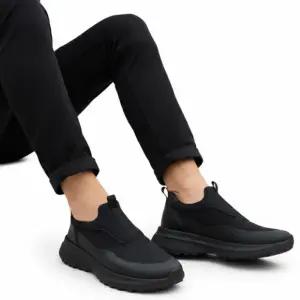 끈 없는 남자운동화 슬립온 런닝화 경량 러닝화 발편한운동화 신발 트레킹화