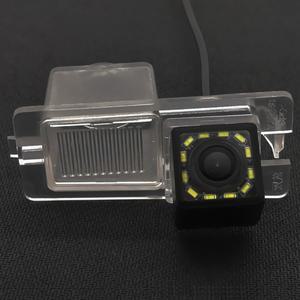 호환 쌍용 Stavic Rodius Rexton 카이런 Korando Actyon Sports용 AHD Fisheye 12LED 동적 탄도 자동차 후