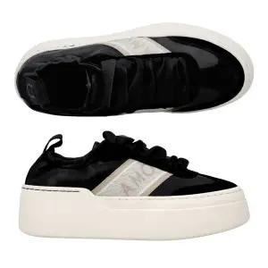 페라가모 03 0667 0781491 여성 스니커즈